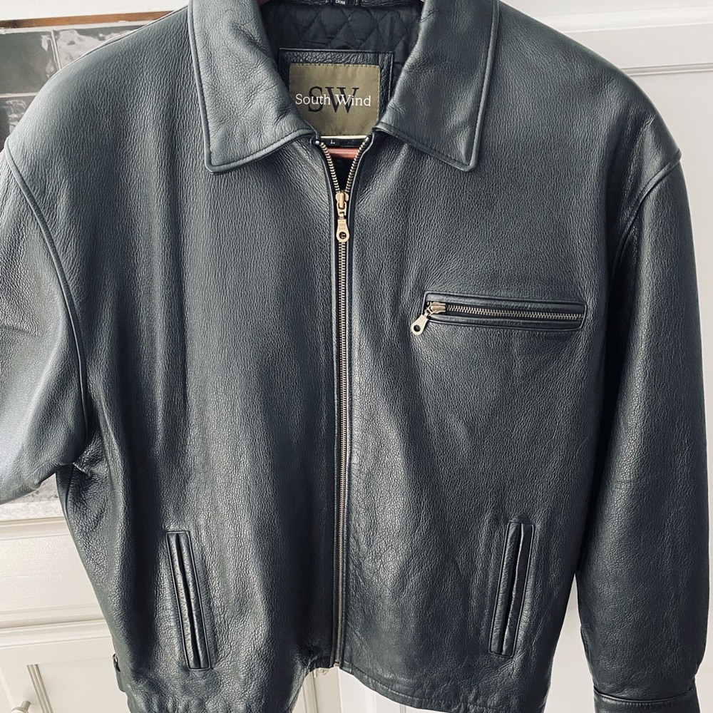 EUC - South Wind men’s leather jacket